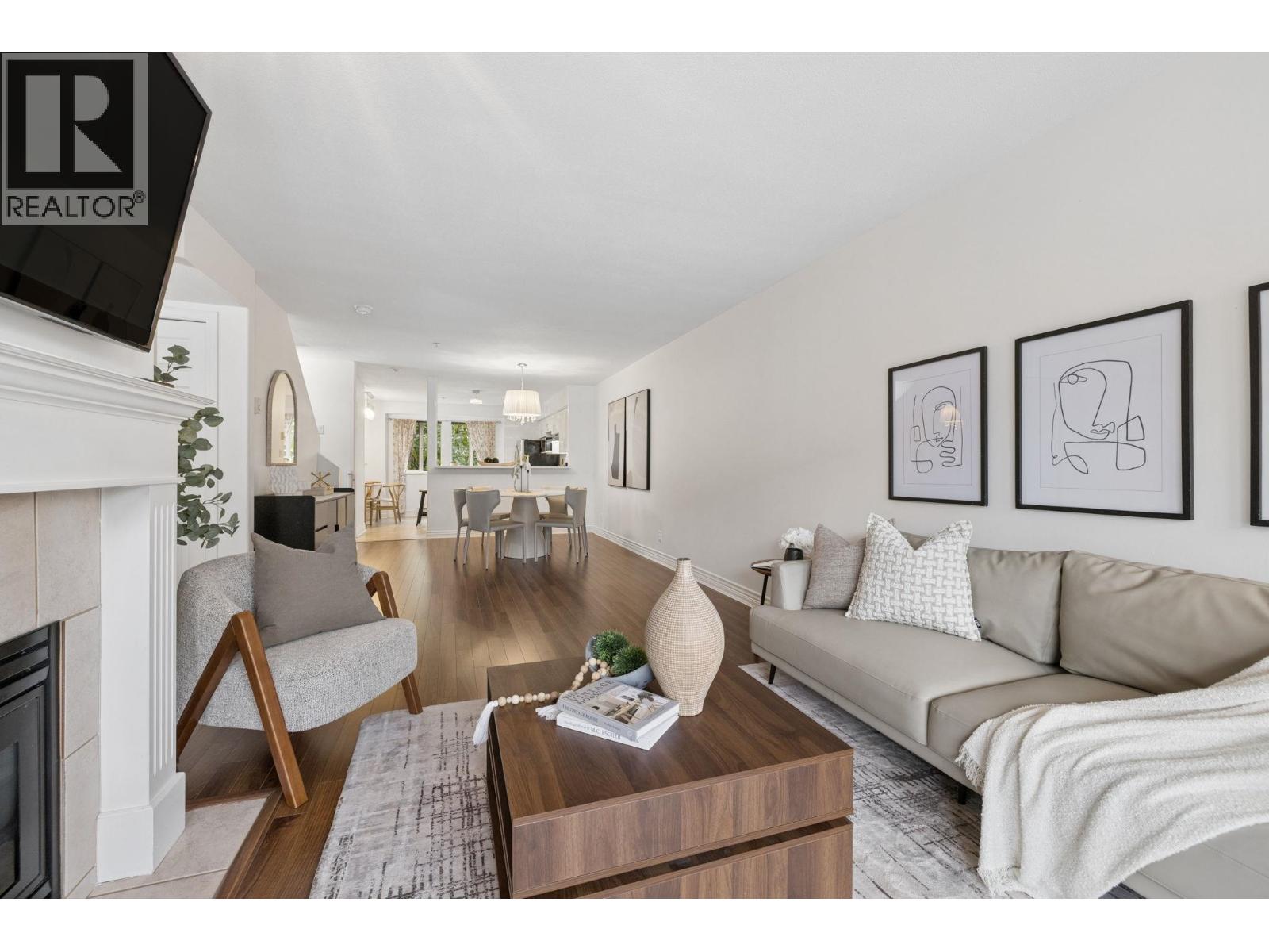 24 230 TENTH STREET, New Westminster — photo 3