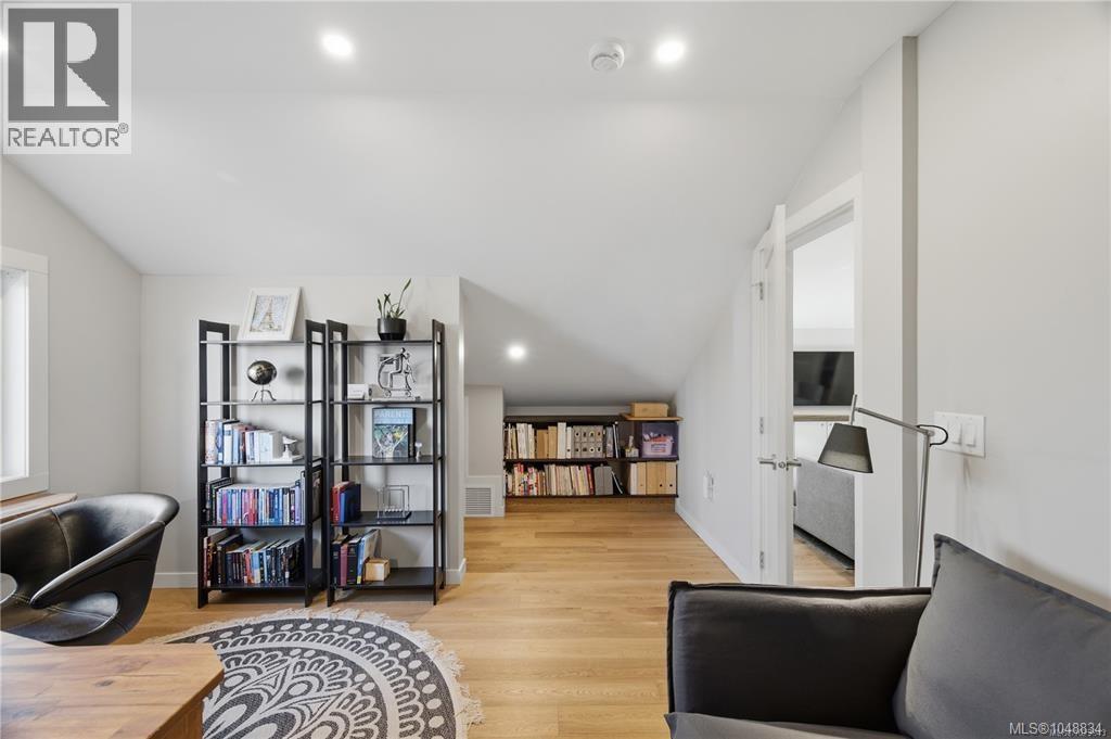 525 Sumas St - Image 27