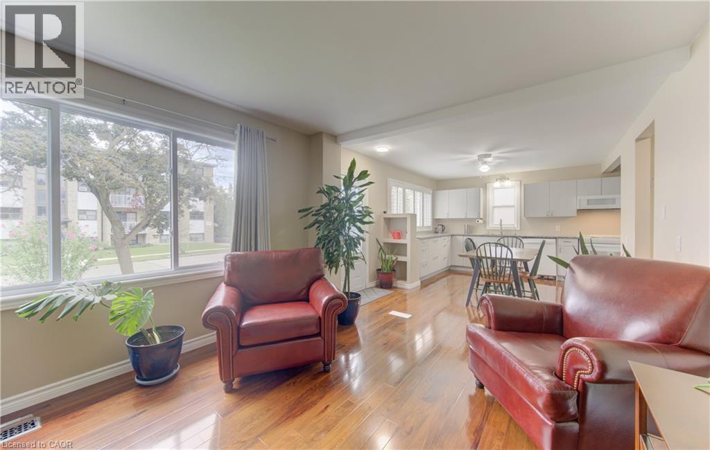 104 MAUSSER Avenue - Image 14