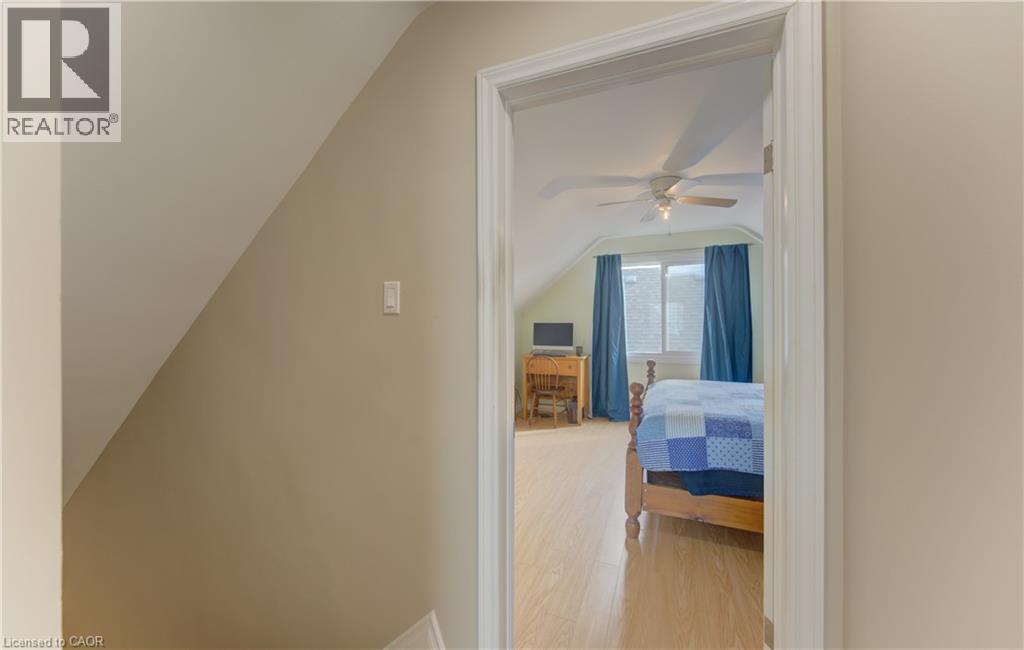 104 MAUSSER Avenue - 23
