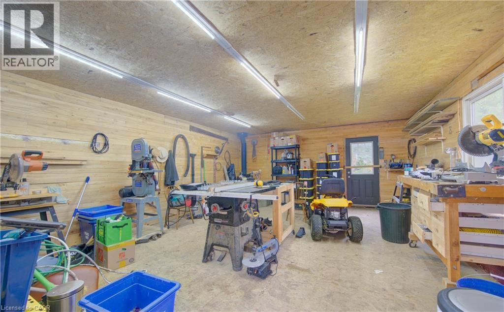 104 MAUSSER Avenue - 42