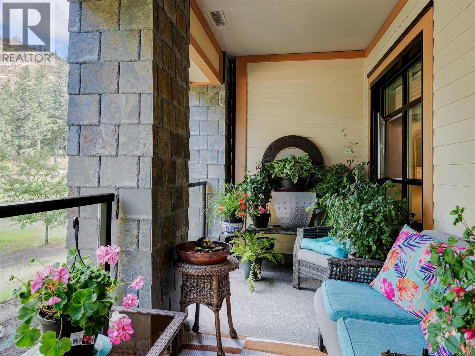 221 1400 Lynburne Place, Langford
