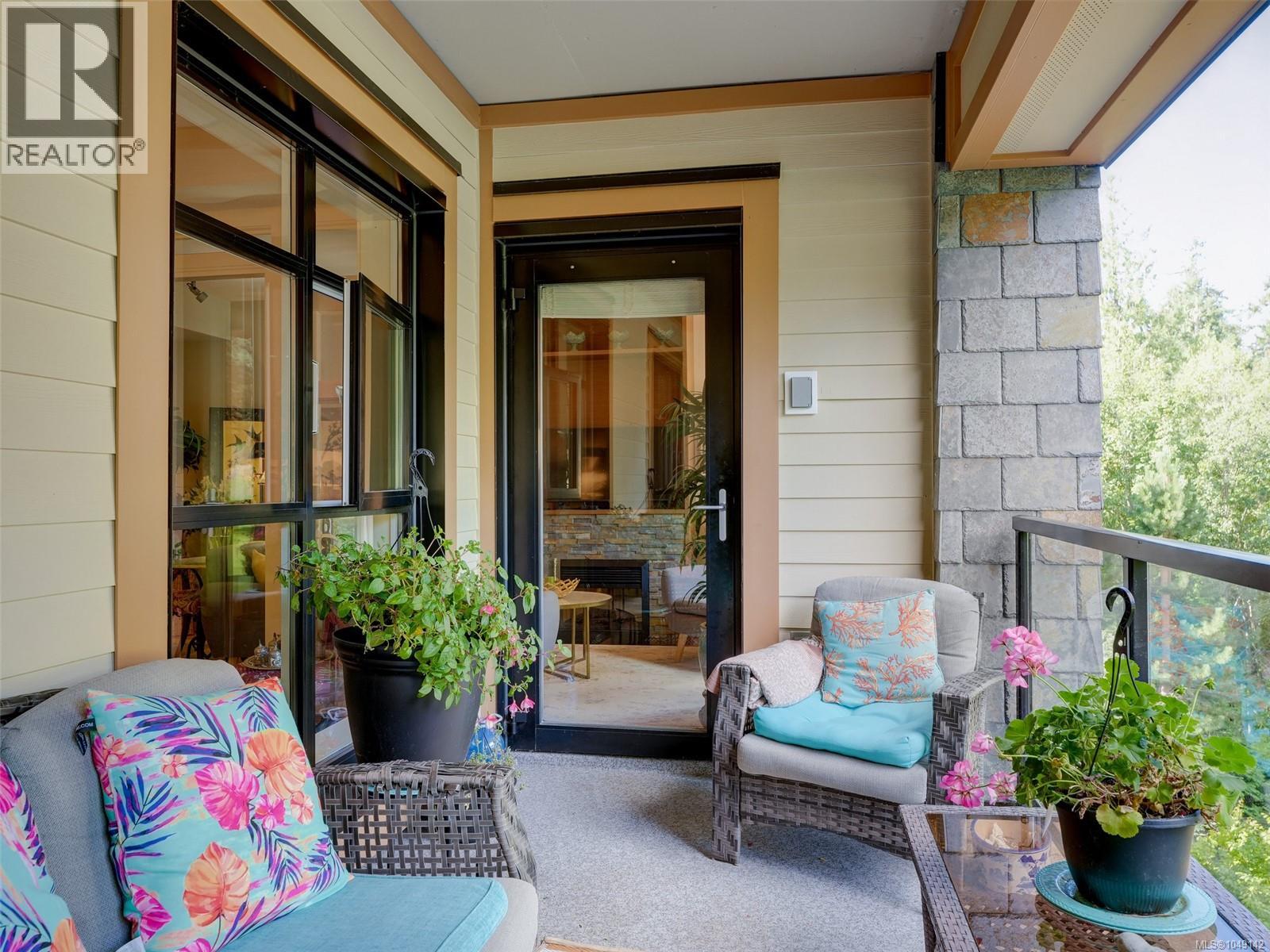#221 1400 Lynburne Pl - 21
