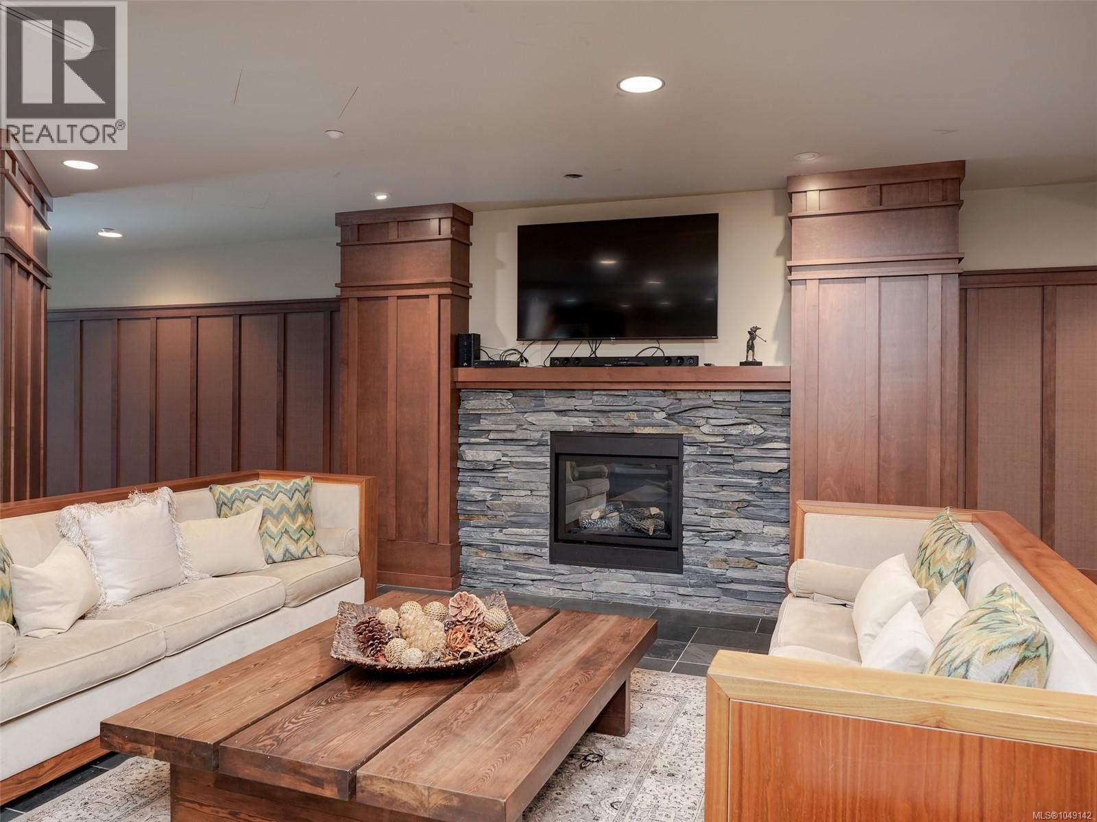 221 1400 Lynburne Place, Langford
