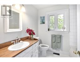 114 Clark Street, Blue Mountains, ON N0H1J0 Photo 24
