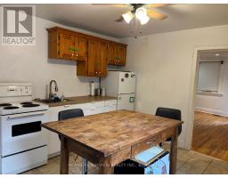 326 Rhodes Avenue E, Toronto, ON M4L3A3 Photo 8