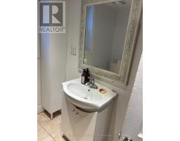 326 Rhodes Avenue E, Toronto, ON M4L3A3 Photo 9