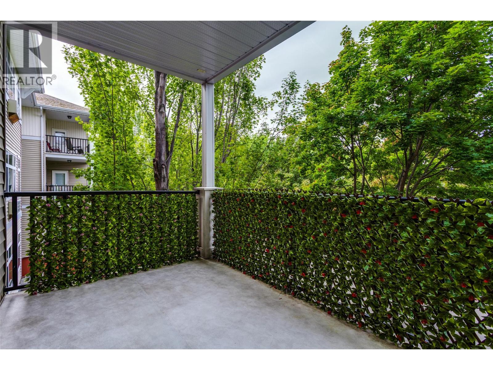 201 1235 KLO Road, Kelowna