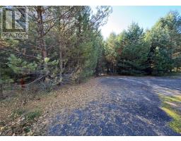 19 Low Ave, Gogama, ON P0M1W0 Photo 10