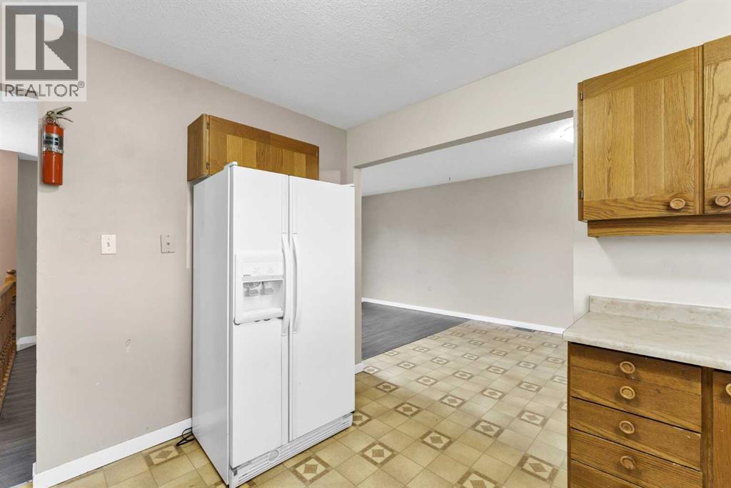 252 Ross Glen Drive SE - Image 17