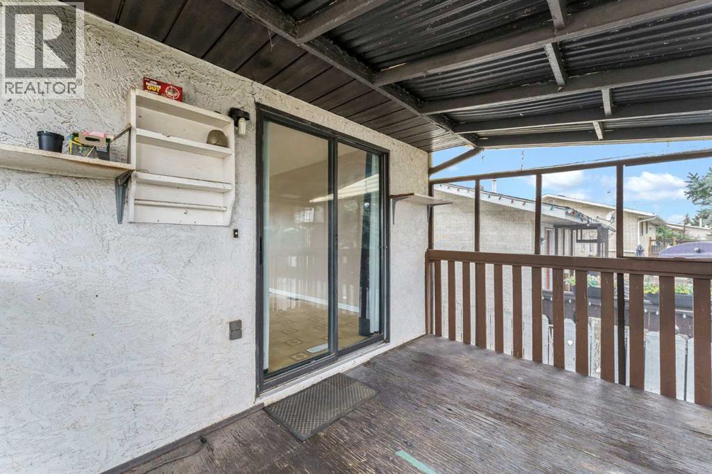 252 Ross Glen Drive SE - Image 41
