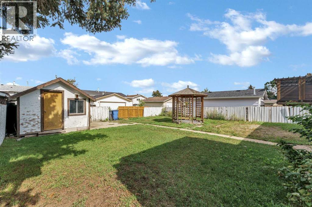 252 Ross Glen Drive SE - Image 47