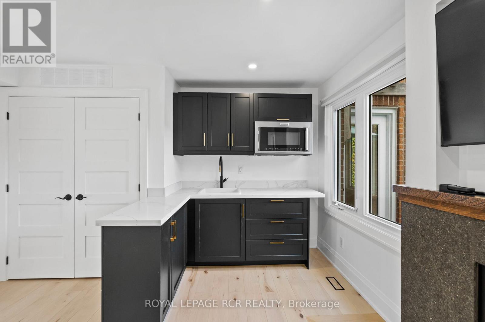 409 ALEX DONER DRIVE - Image 39