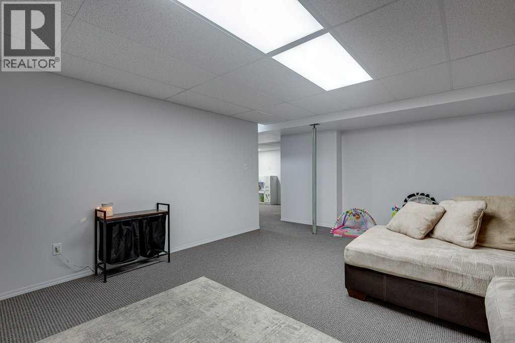 517 Royal Drive - Image 31