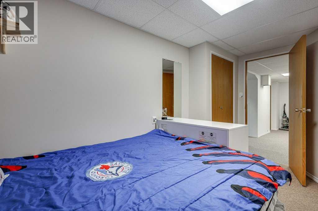 517 Royal Drive - Image 34