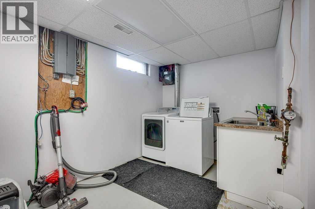517 Royal Drive - 37