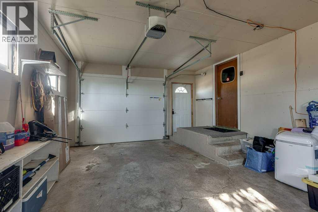 517 Royal Drive - Image 40