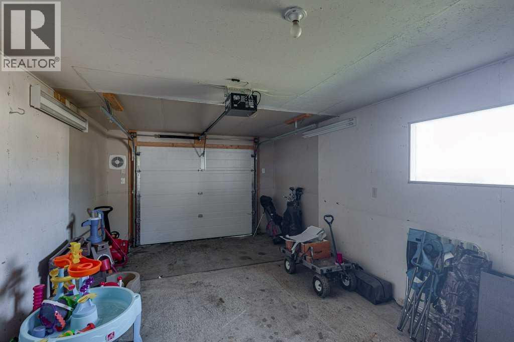 517 Royal Drive - 43