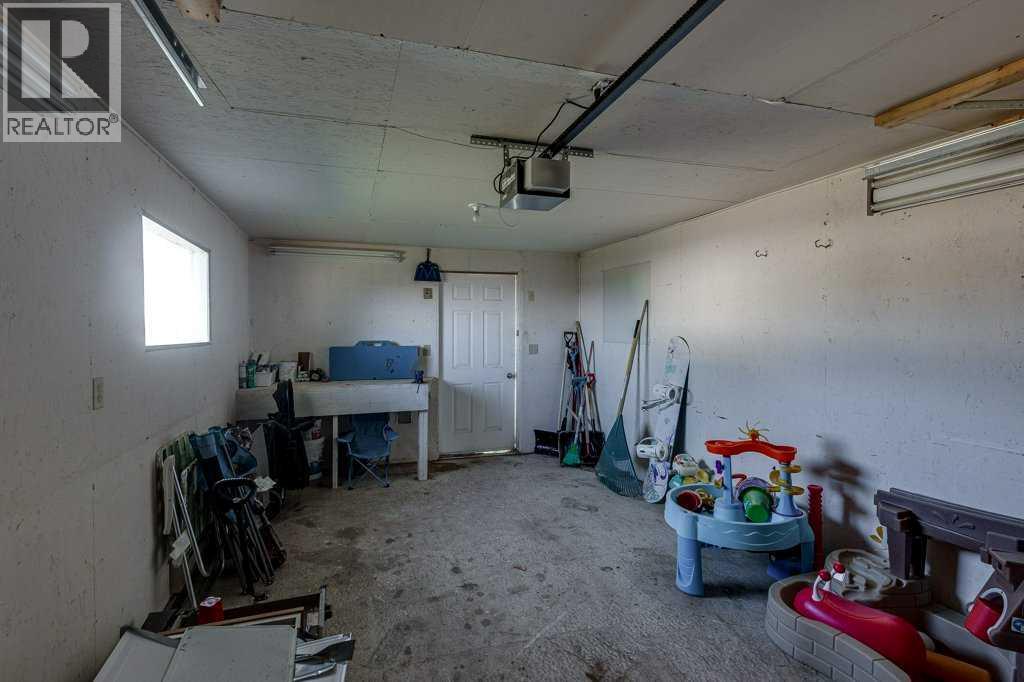 517 Royal Drive - Image 44