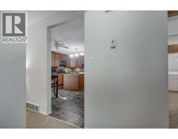 Recreational, Games room - 517 Royal Drive, Trochu, AB T0M2C0 Photo 7