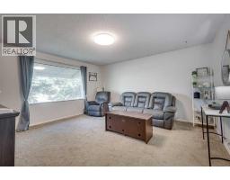 Bedroom - 517 Royal Drive, Trochu, AB T0M2C0 Photo 8
