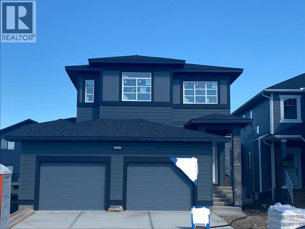 716 Mandalay Boulevard - 2