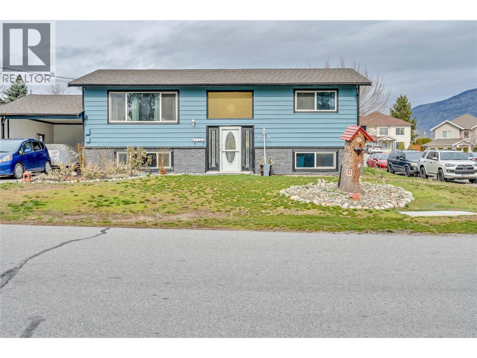 738 KETTLE Avenue - 1