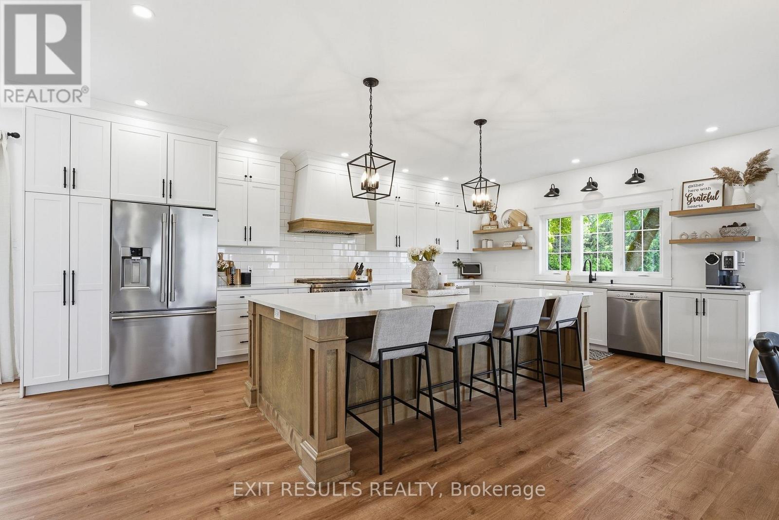 2083 GROVES ROAD - 13