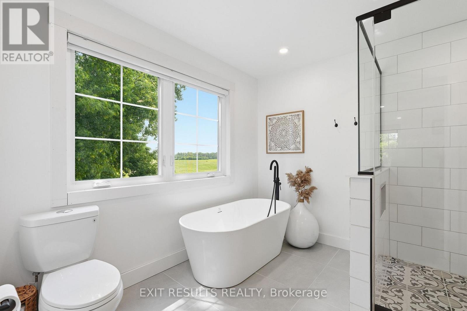 4 Bed, 3 Bath House for Sale in Russell – 2083 GROVES ROAD, Russell – MLS# X13762668 - Image 27