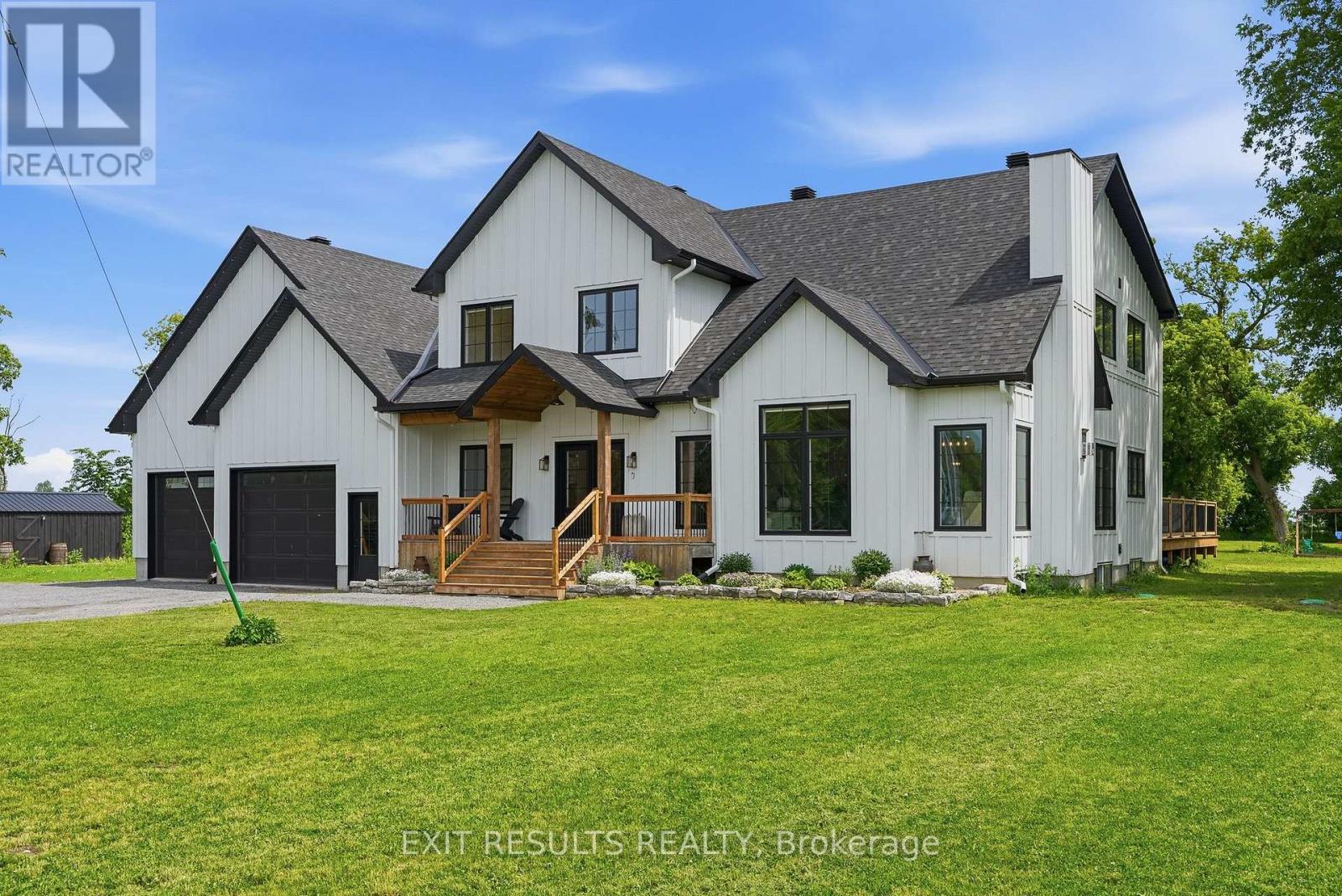 2083 GROVES ROAD - 3