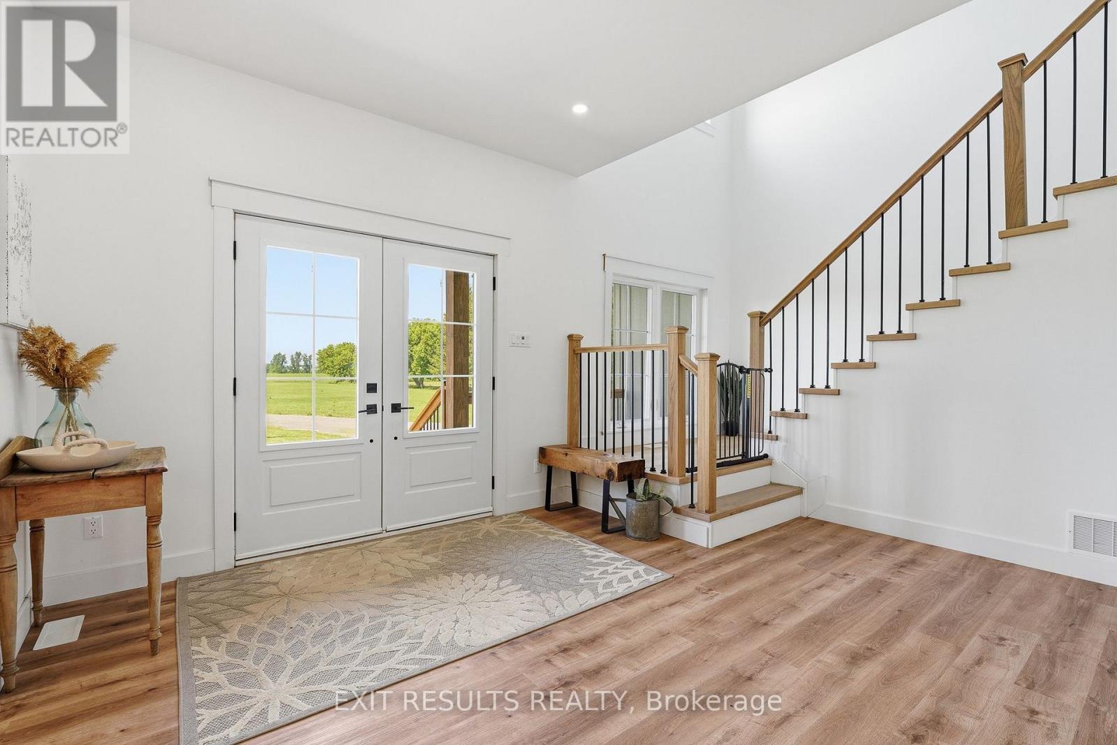 2083 GROVES ROAD - 4