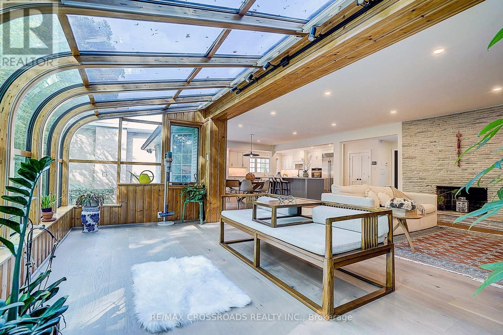 55 FOREST GROVE DRIVE - 26