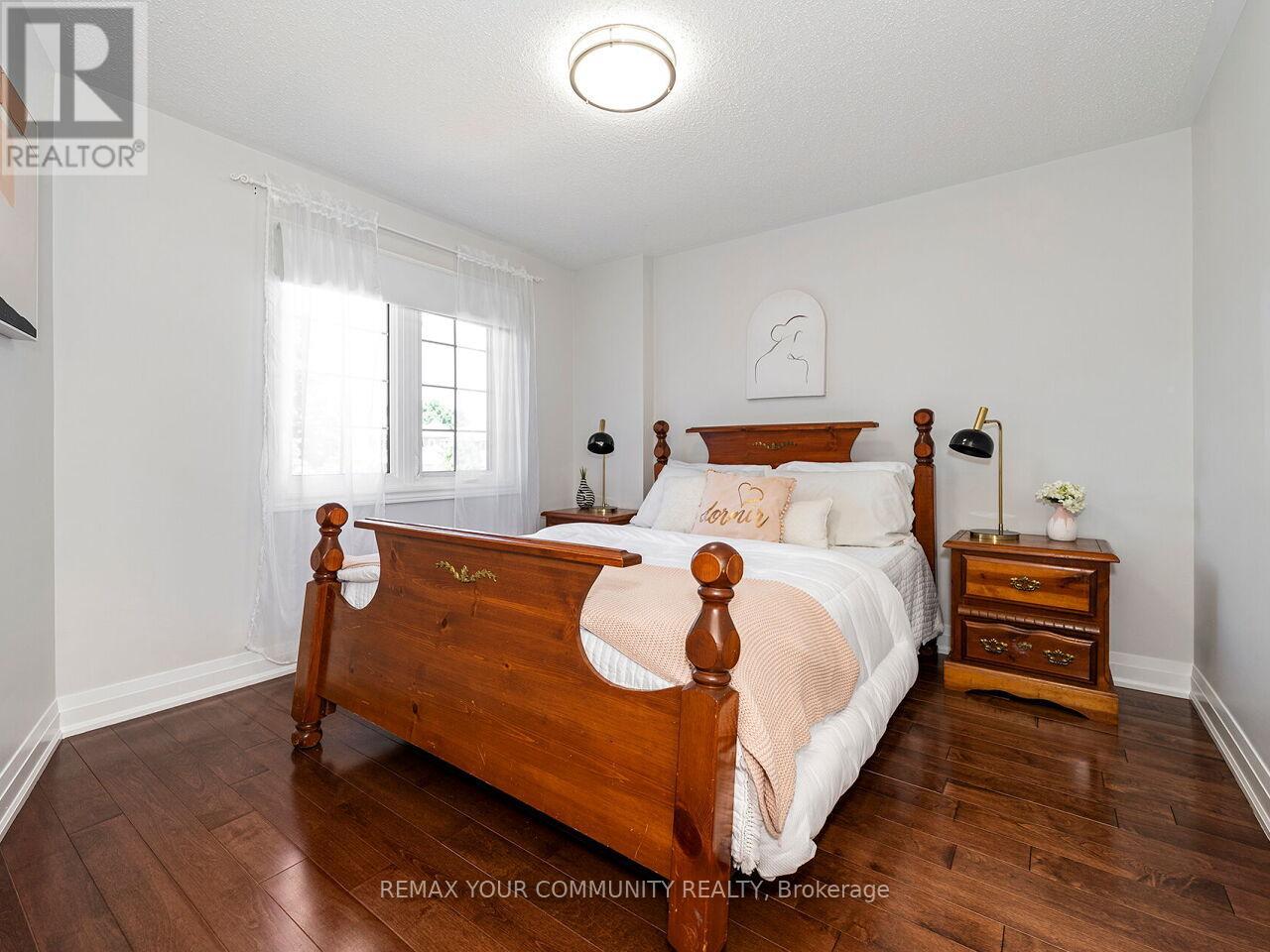 117 APPLE BLOSSOM BOULEVARD - 34