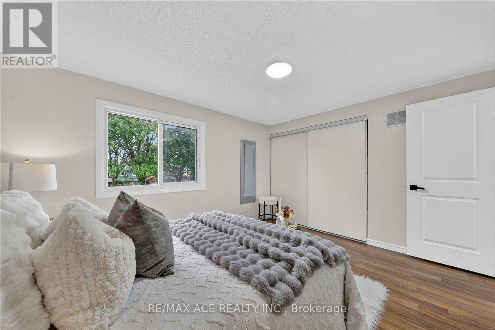 101 GREENFIELD CRESCENT - Image 20