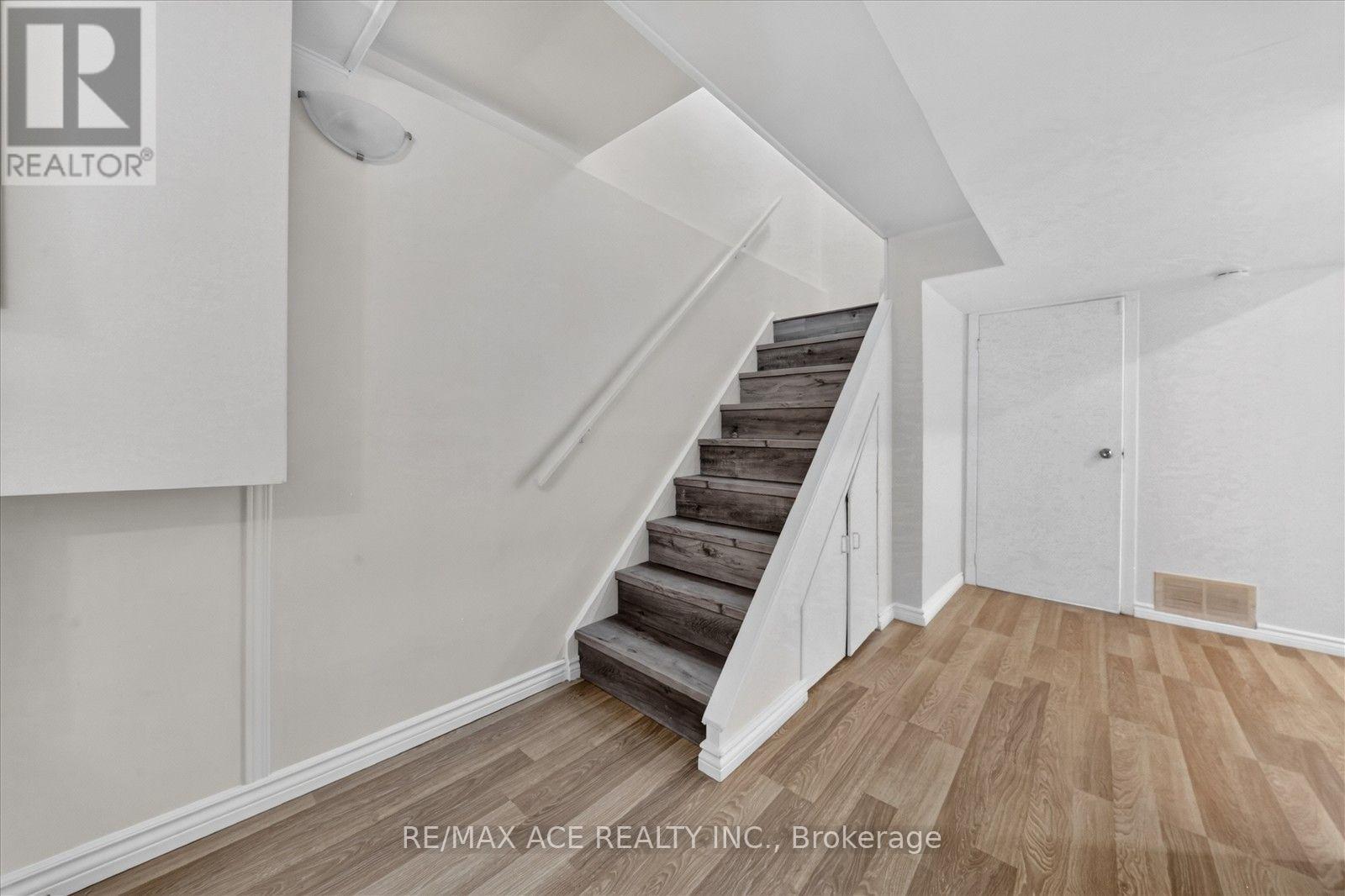 101 GREENFIELD CRESCENT - Image 27