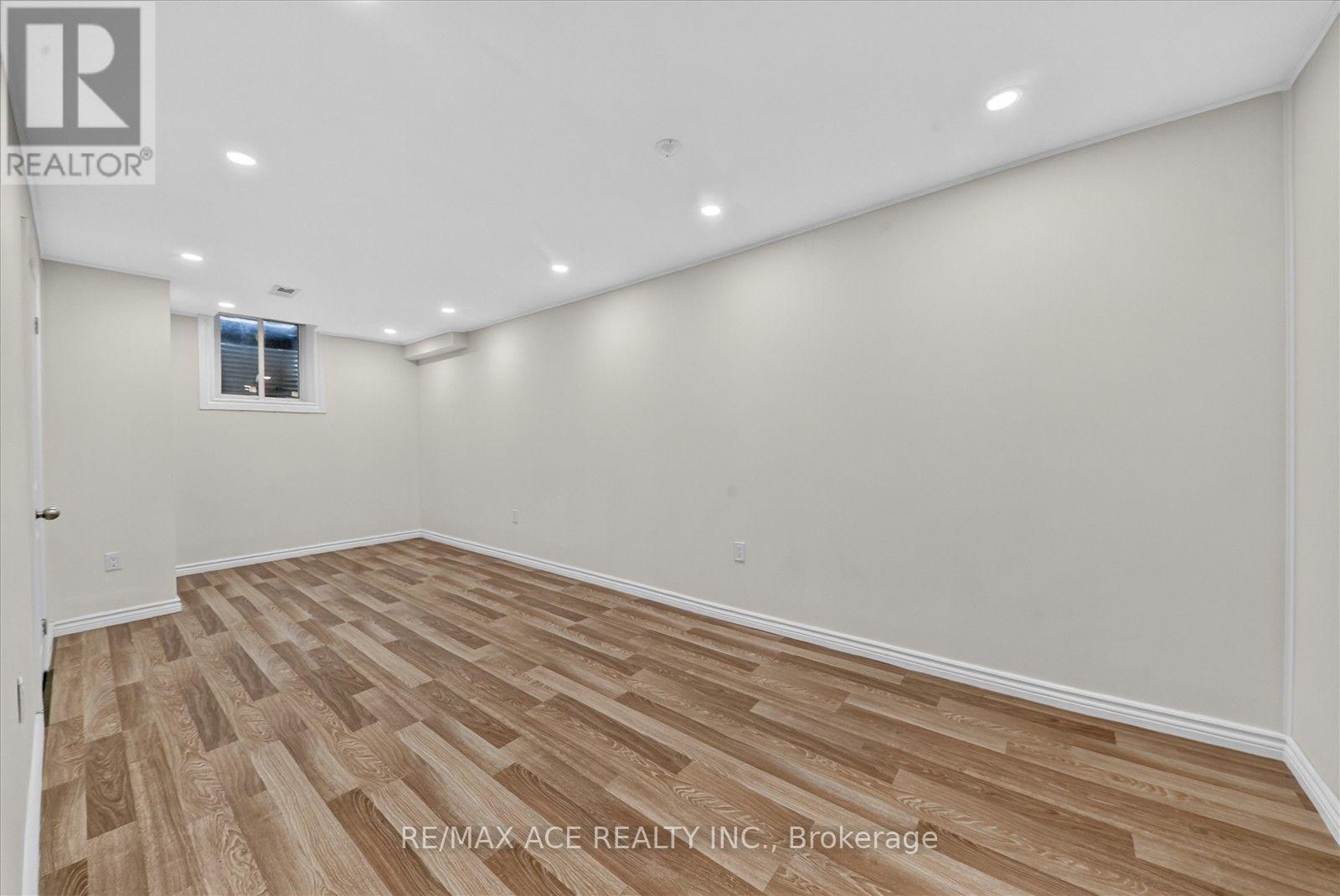 101 GREENFIELD CRESCENT - Image 29