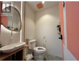 202 - 80 Fulton Way, Richmond Hill, ON L4B1J5 Photo 8
