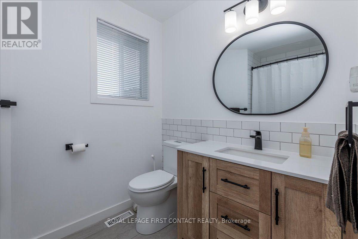 15 SHERWOOD COURT - Image 24