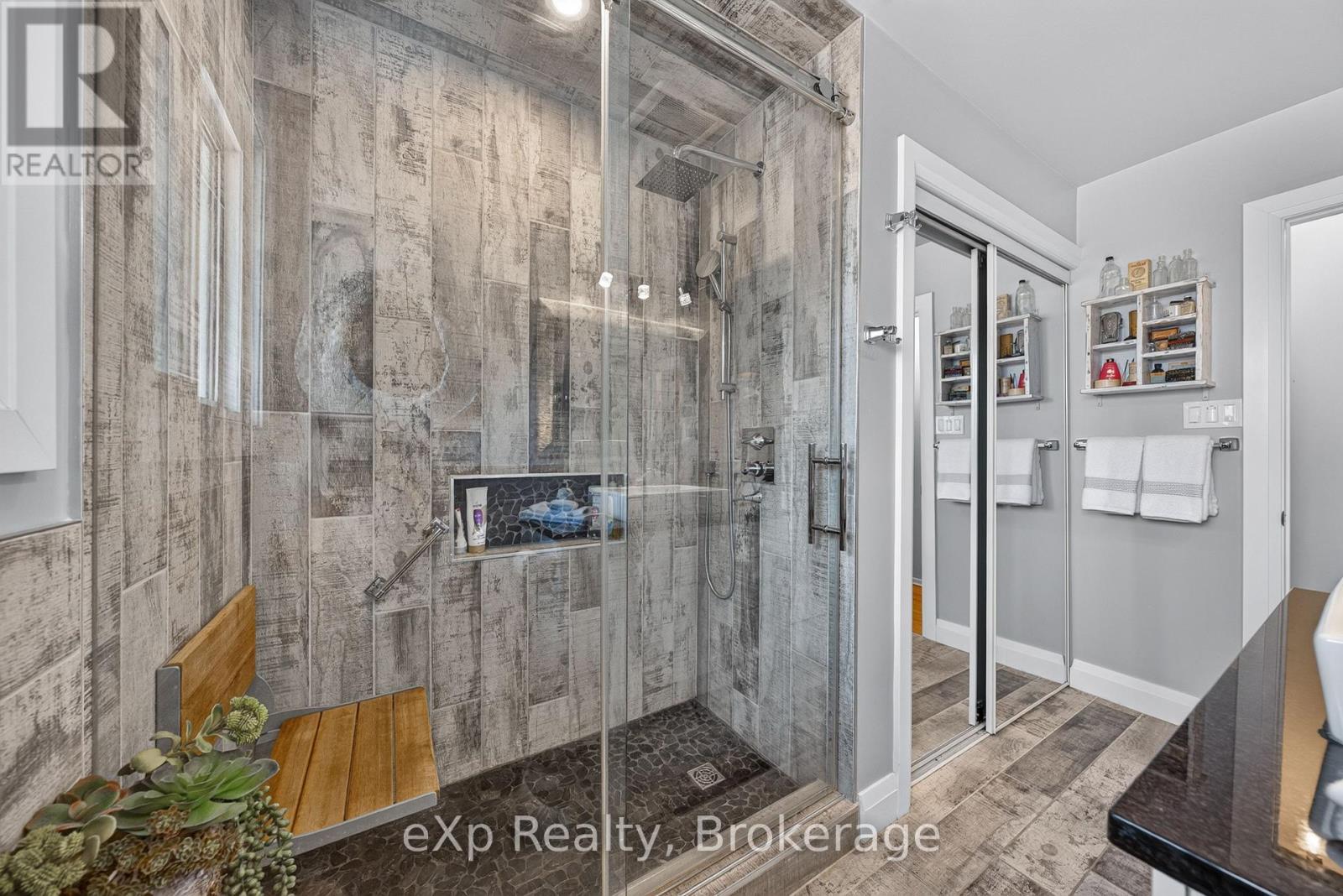 58 CHELTONWOOD AVENUE - 23