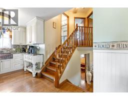Kitchen - 18 Azar Drive, Tilbury, ON N0P2L0 Photo 10