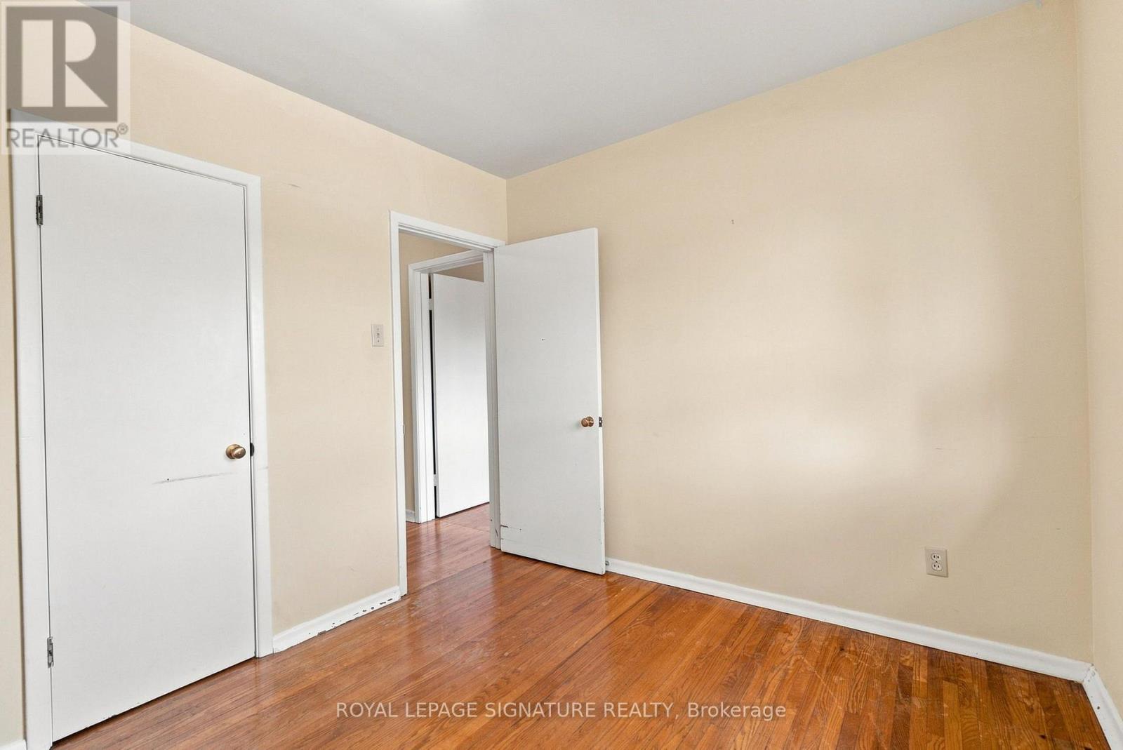 1 DALEGROVE CRESCENT - 25