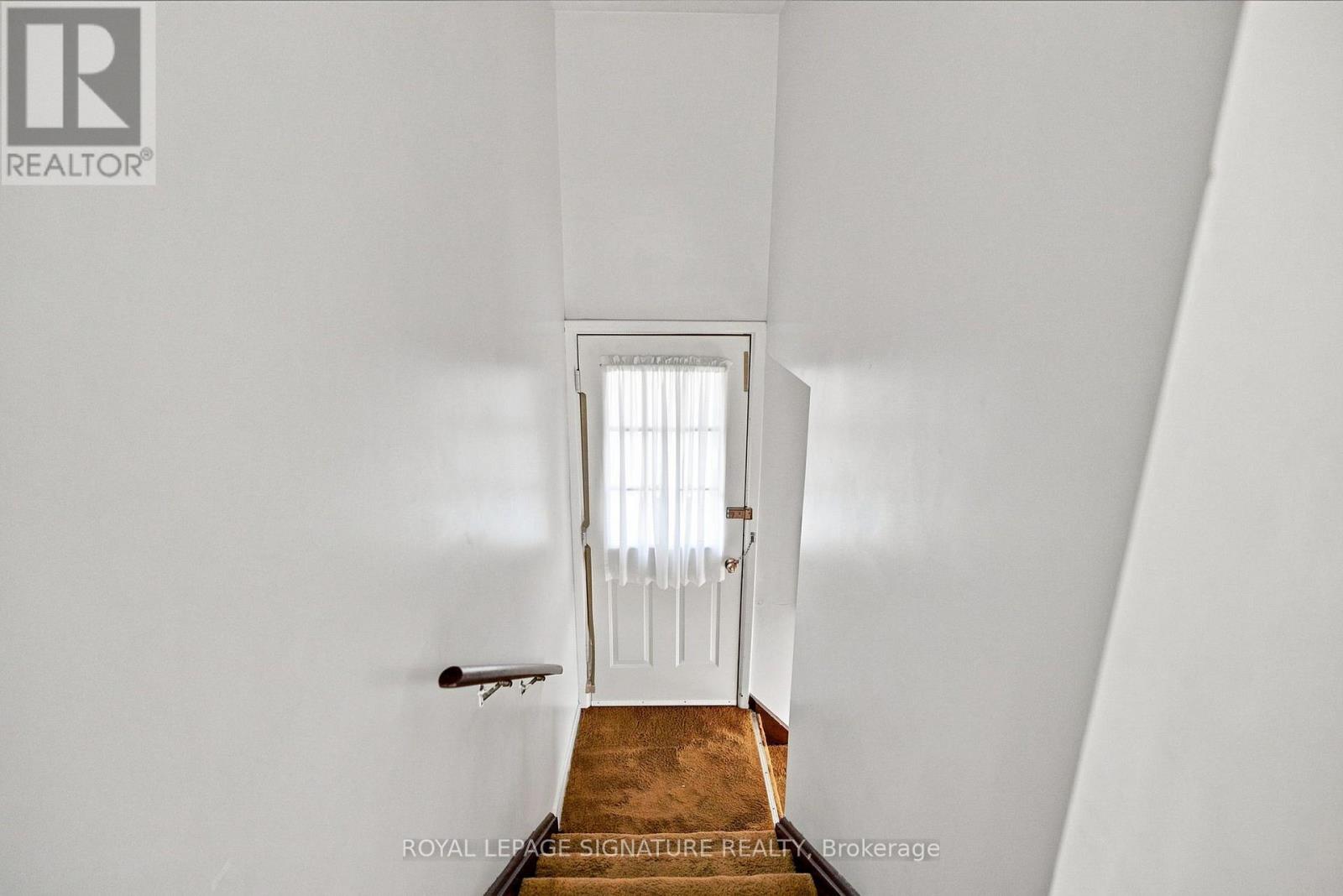 1 DALEGROVE CRESCENT - Image 27