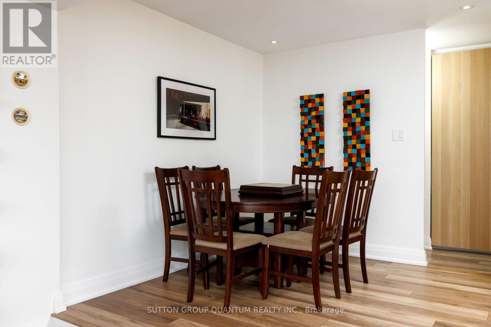 #401 15 ELIZABETH STREET N - 20