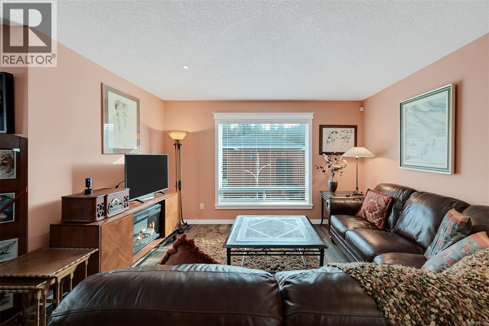 52 7586 Tetayut Road, Central Saanich