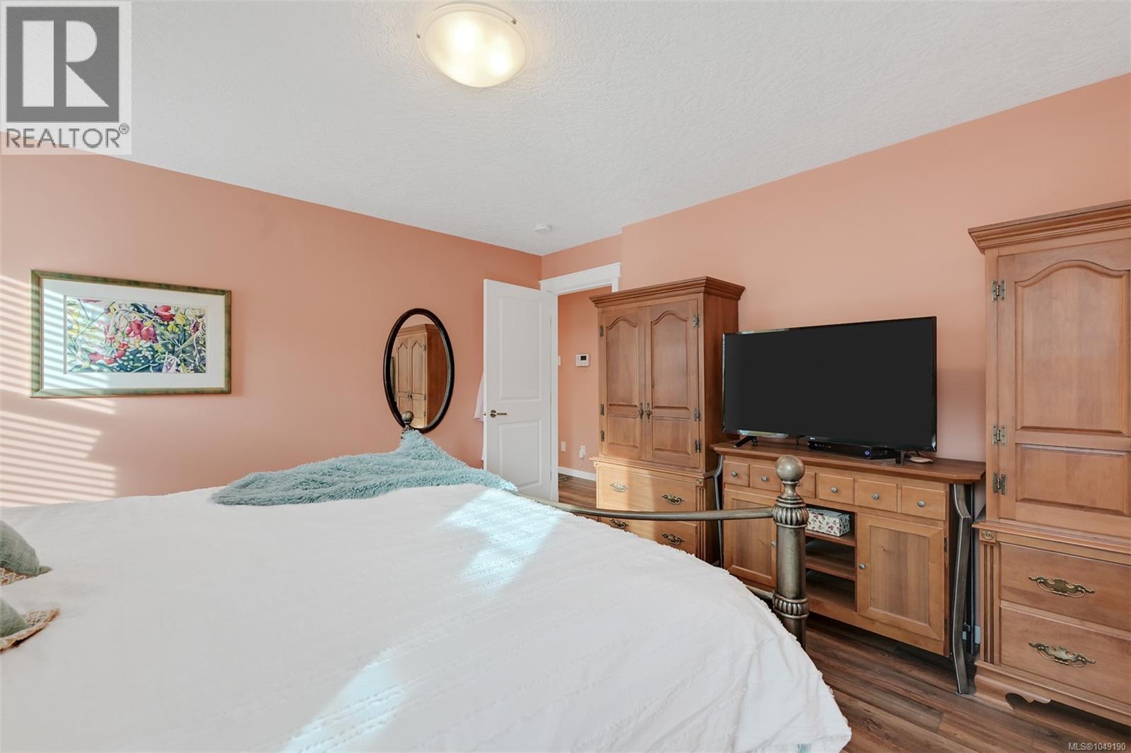 52 7586 Tetayut Road, Central Saanich