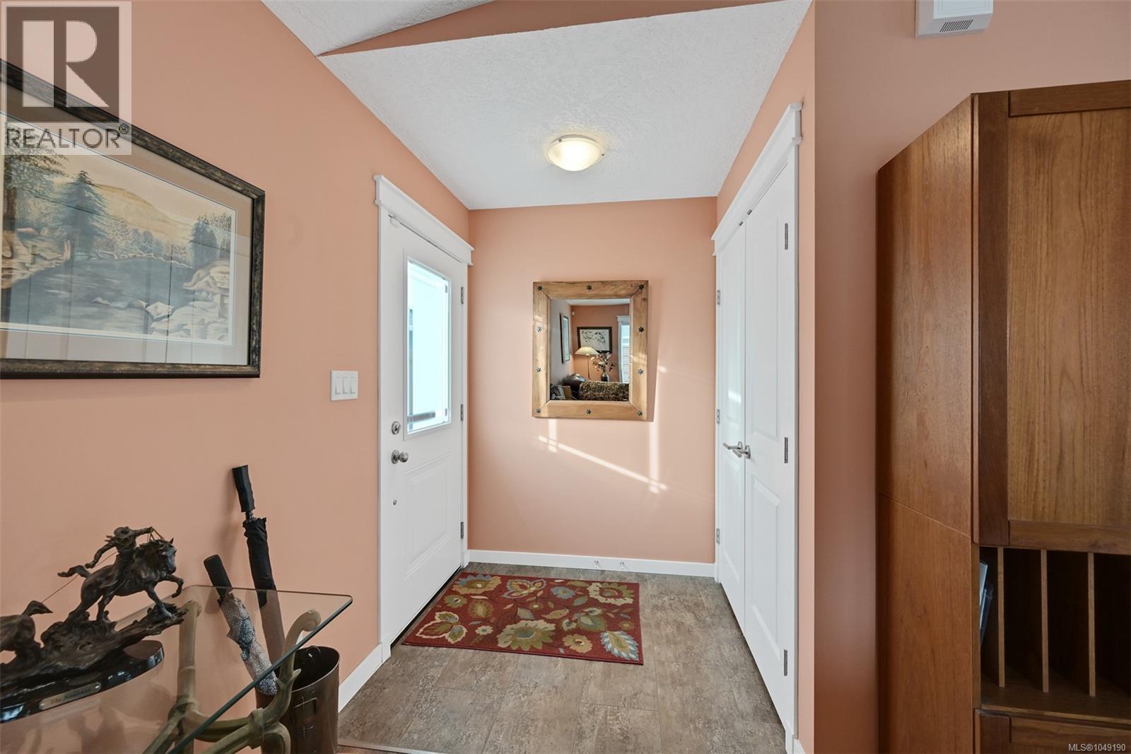 52 7586 Tetayut Road, Central Saanich