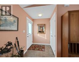 Primary Bedroom - 52 7586 Tetayut Rd, Central Saanich, BC V8M0B4 Photo 9