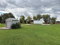144142 108 Road W, Dauphin, MB R7N2T7 Photo 39