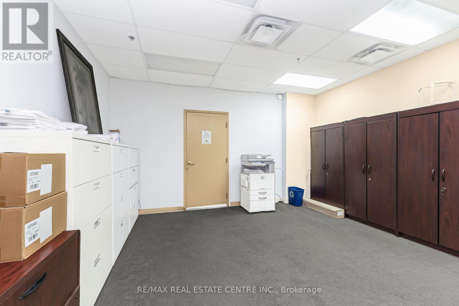 396 CLARENCE STREET, Brampton (Brampton East Industrial) — photo 16