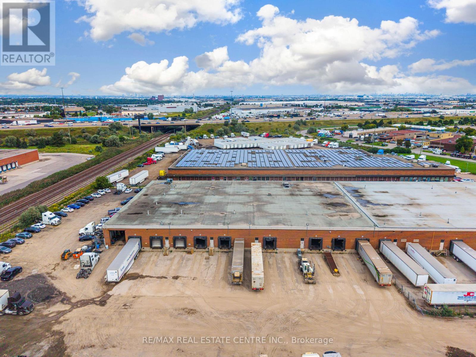 396 CLARENCE STREET, Brampton (Brampton East Industrial) — photo 31